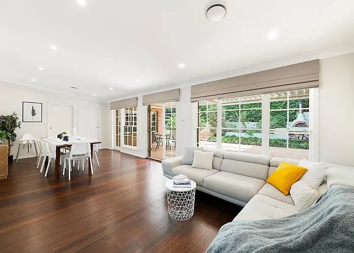 Jam Home Chatswood Cbd Near Shops & Station